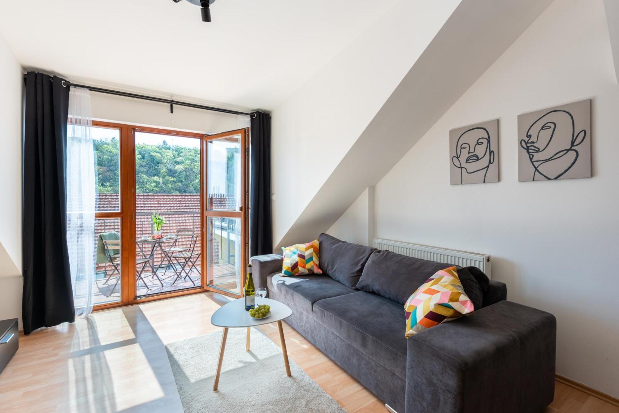 Appartement 2-level With Large Balcony *